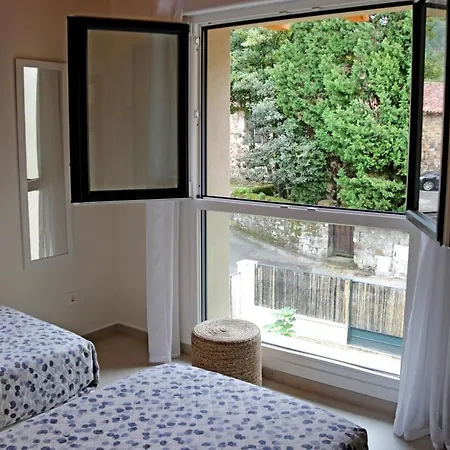 Casa Anida En Hualle 펜션 Valdaliga