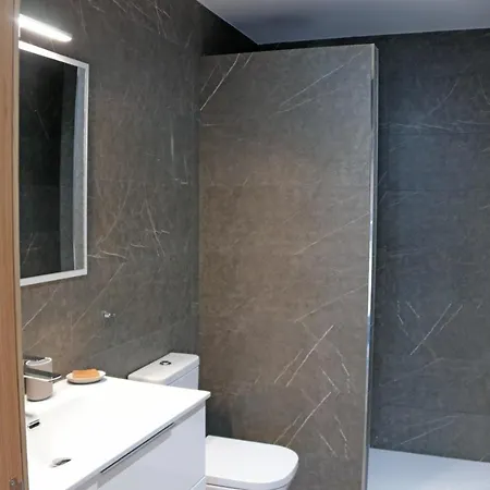 펜션 Casa Anida En Hualle Valdaliga