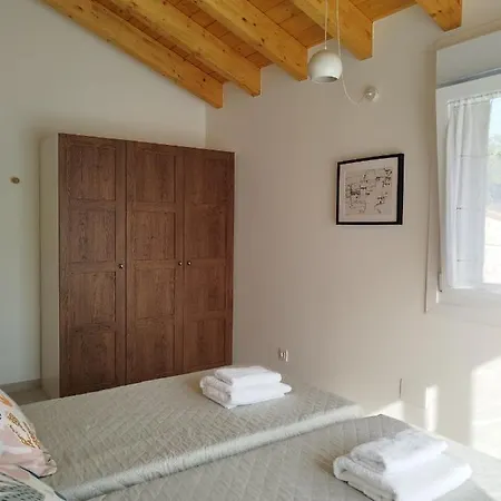 Casa Anida En Hualle